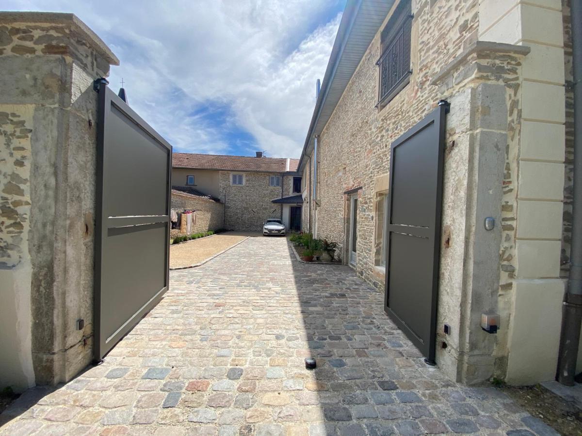Castel Serein Bed & Breakfast Maubec (Isere)