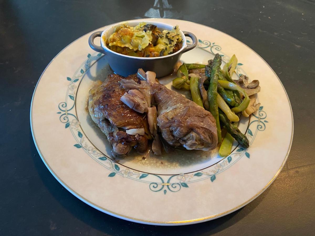 Castel Serein Bed & Breakfast Maubec (Isere)